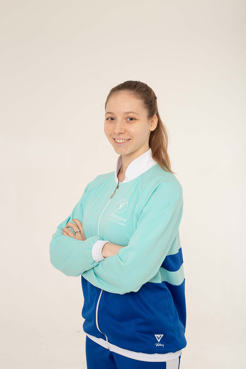 Литвинова